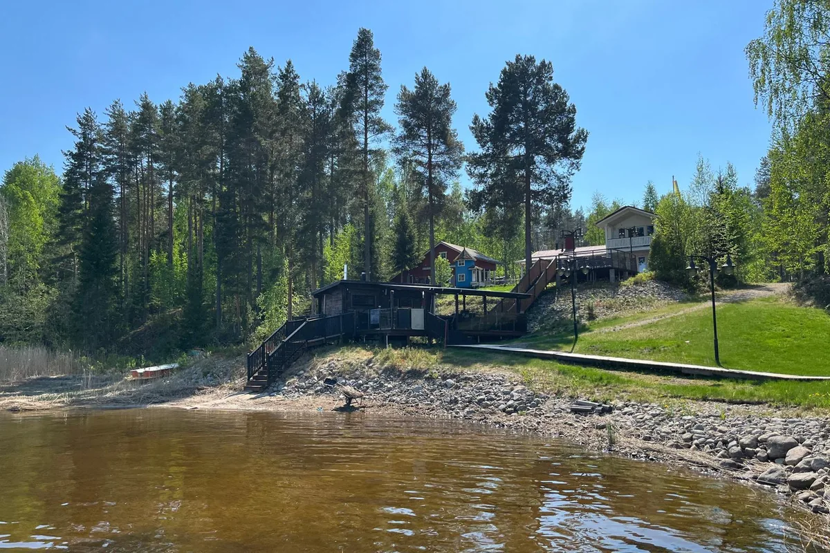 Villa Purnukka ja rantasauna Kallaveden rannalla
